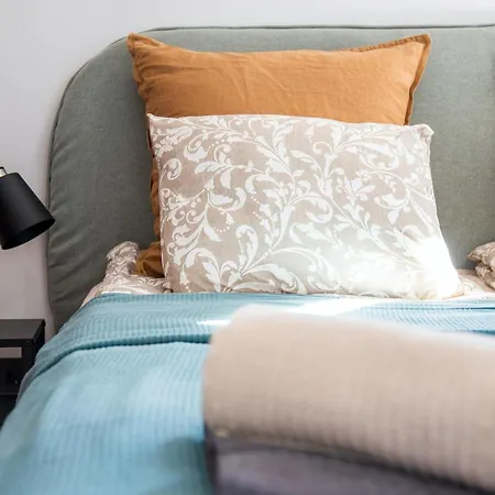 Modern Cozy Ocean View Near The With Swimming Pool In Complex *