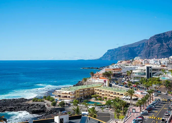 Modern Cozy Ocean View Near The With Swimming Pool In Complex